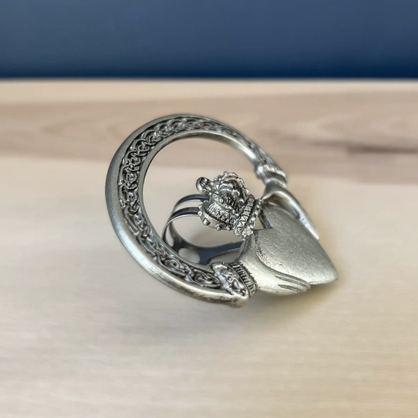 Visor Clip Claddagh